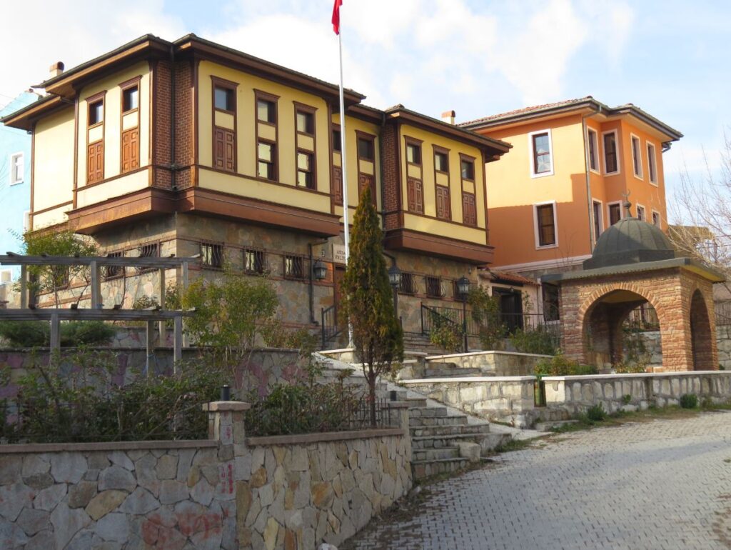 The house of Evliya Çelebi in Kütahya, now used as a museum. Photo by Ömerserez, Wikimedia