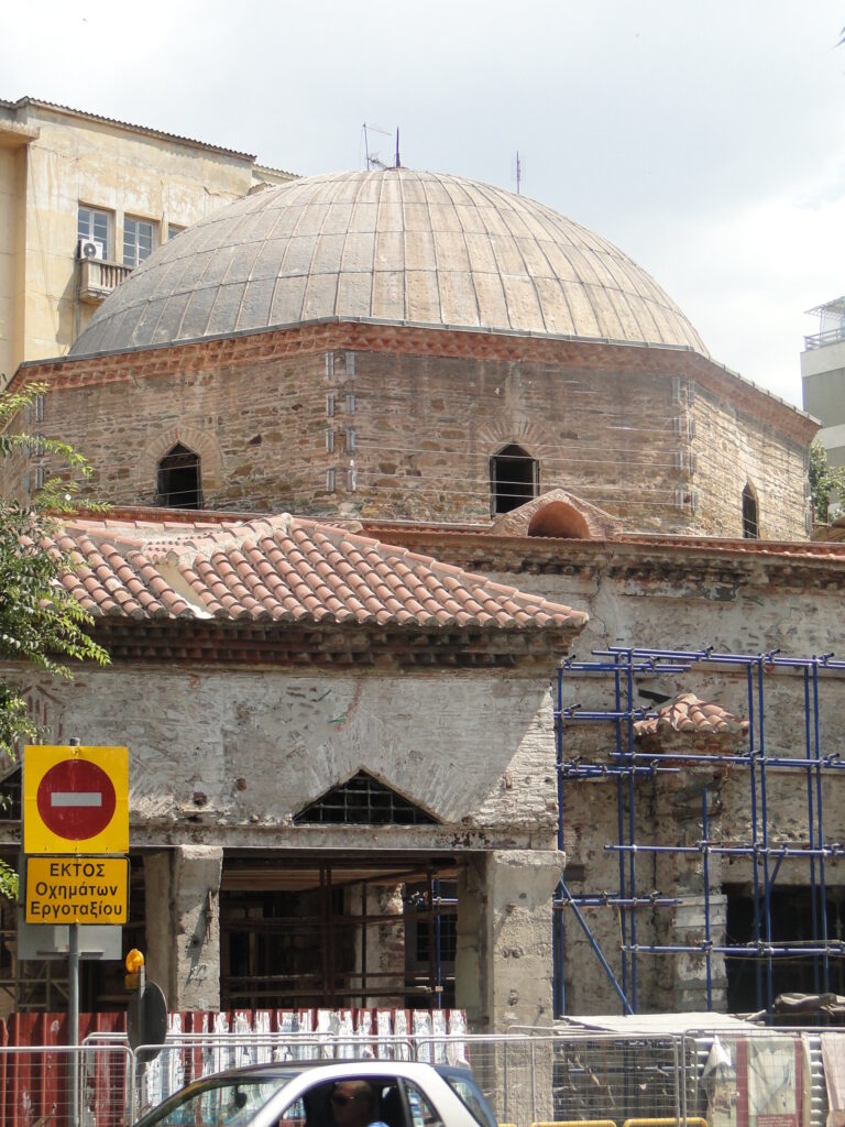 Hamza Bey Mosque, Thessaloniki, By Knop92 - Own work, Public Domain, Wikimedia